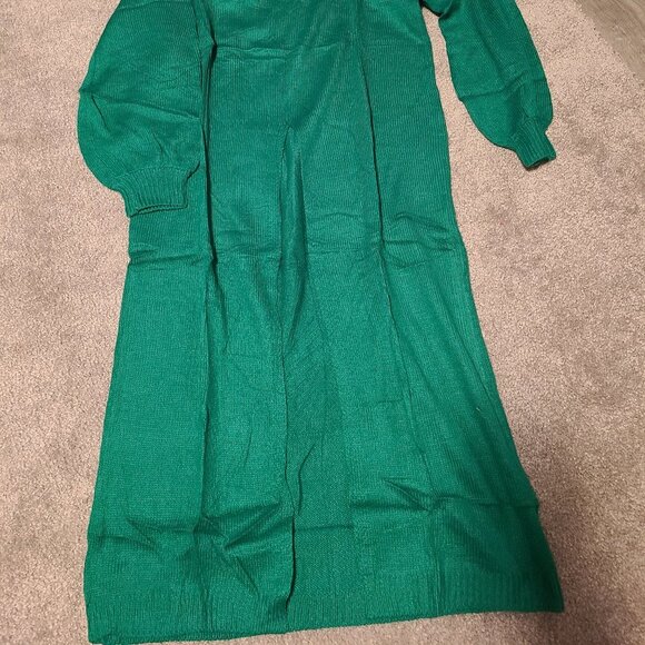 7 item lot! MEGA SALE PRICE!!  Size Small, NWT NWOT Ladies Lot- size Small lot - Picture 10 of 11